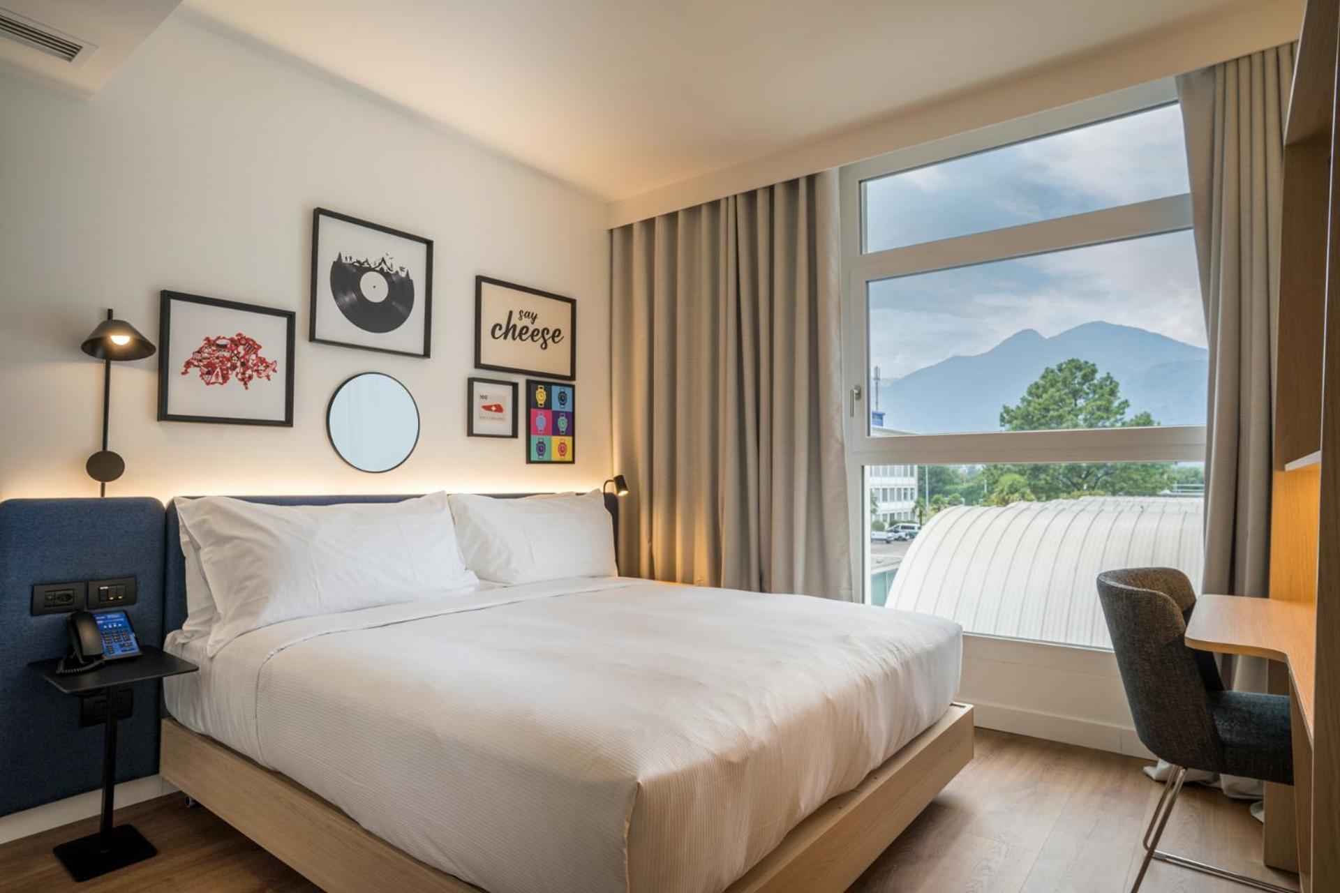 Hotel Hampton By Hilton Locarno Losone Exteriér fotografie