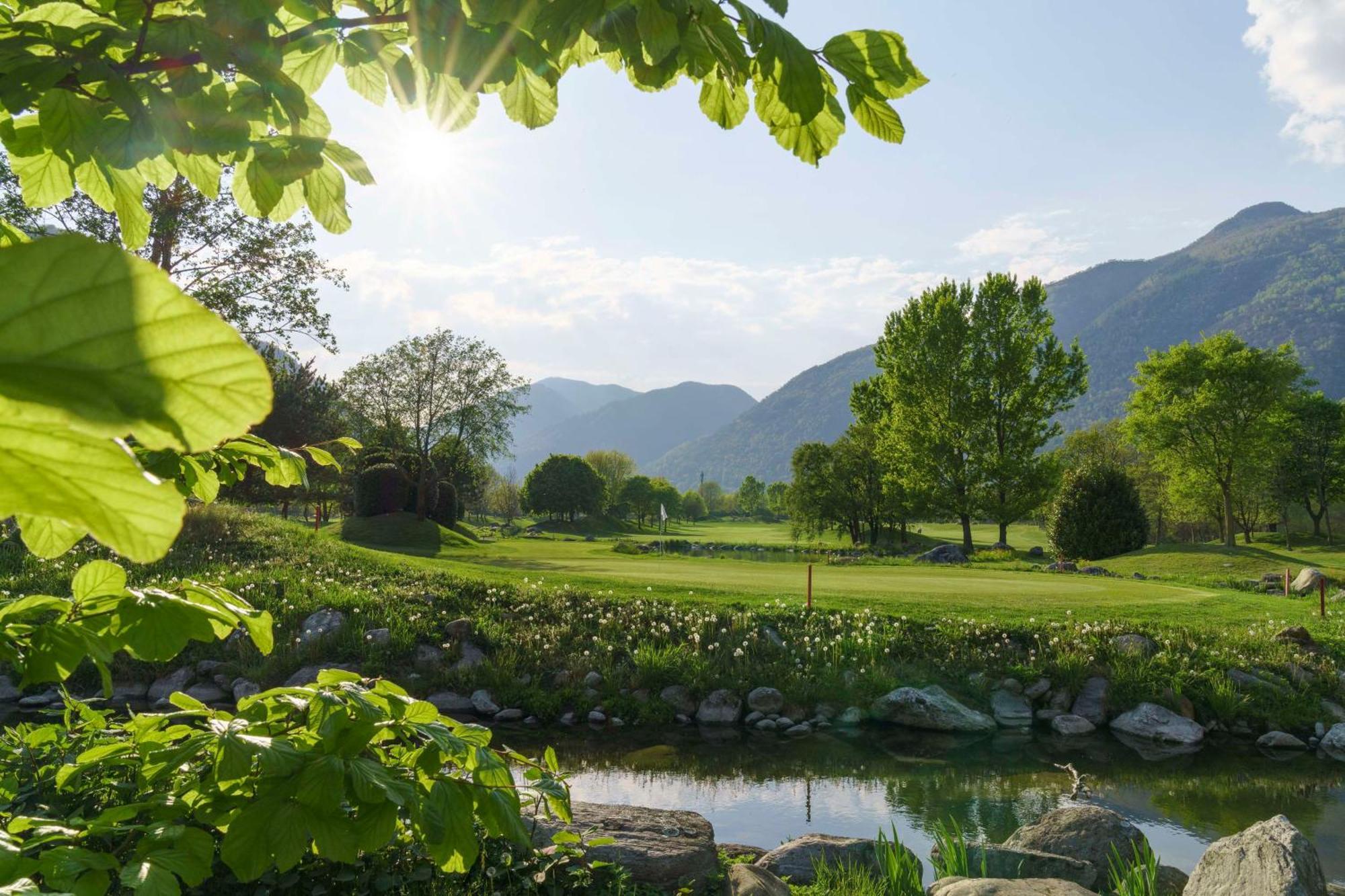 Hotel Hampton By Hilton Locarno Losone Exteriér fotografie
